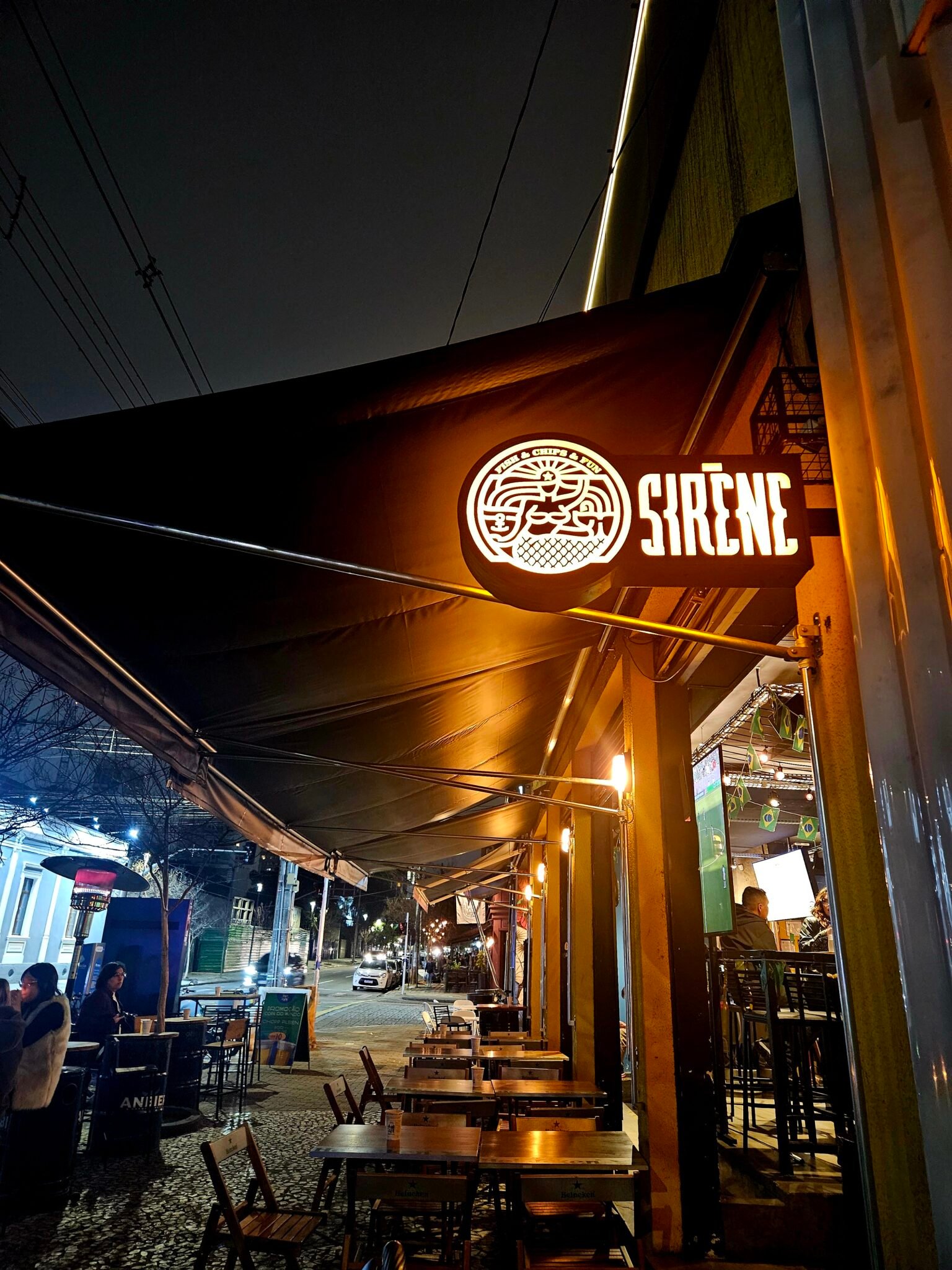 Sirène_Fish_&_Chips _Vicente _Bar_melhores_curitiba